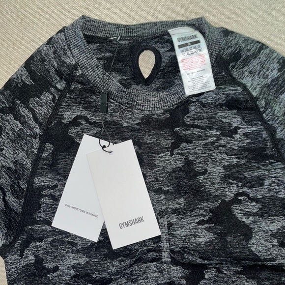 Gym Shark Long Sleeve Workout Top - New With Tags - Picture 5 of 5